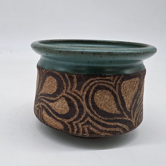 Handmade Green & Brown Ceramic Vase Pot With Textured Floral Design Signed - Picture 8 of 9